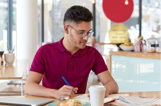 Why Do You Need an Essay Editing Service?